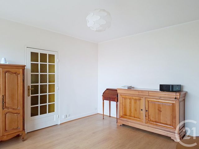 Appartement F2 à vendre VAUX LE PENIL