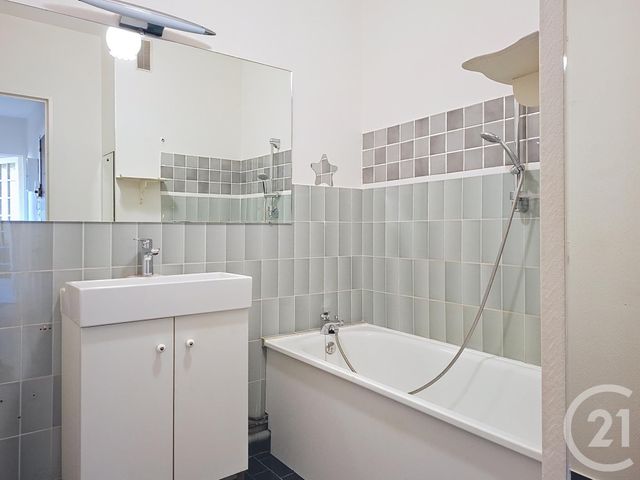 Appartement F2 &agrave; vendre - 2 pi&egrave;ces - 45 m2 - Vaux Le Penil - 77 - ILE-DE-FRANCE