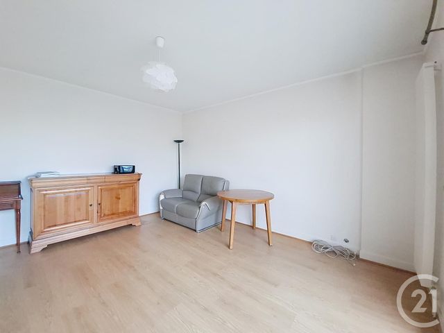 Appartement F2 &agrave; vendre - 2 pi&egrave;ces - 45 m2 - Vaux Le Penil - 77 - ILE-DE-FRANCE