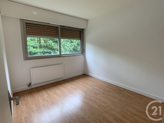 Afficher la photo en grand Appartement F2 à louer - 2 pièces - 43 m2 - VAUX LE PENIL - 77 - ILE-DE-FRANCE