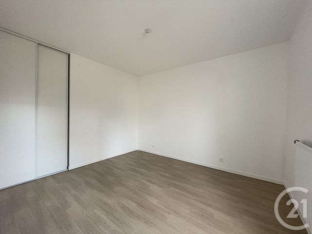 Afficher la photo en grand Appartement F2 à louer - 2 pièces - 38,60 m2 - MELUN - 77 - ILE-DE-FRANCE