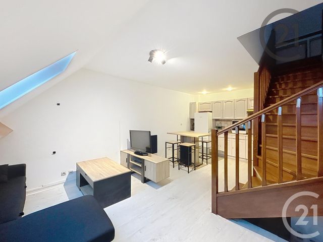 Appartement Duplex à louer - 2 pièces - 32,35 m2 - Melun - 77 - ILE-DE-FRANCE