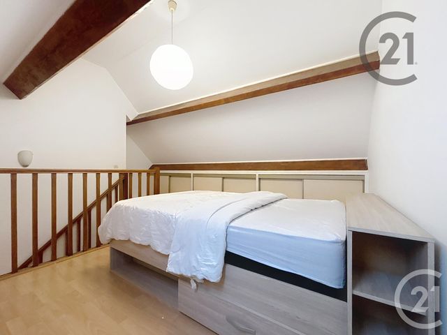 Appartement Duplex à louer - 2 pièces - 32,35 m2 - Melun - 77 - ILE-DE-FRANCE