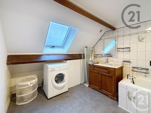 Appartement Duplex à louer - 2 pièces - 32,35 m2 - Melun - 77 - ILE-DE-FRANCE