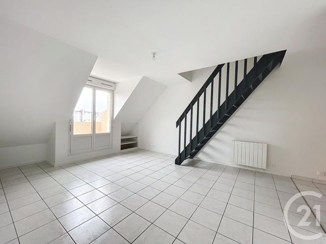 Appartement Duplex à vendre - 2 pièces - 31,49 m2 - Melun - 77 - ILE-DE-FRANCE