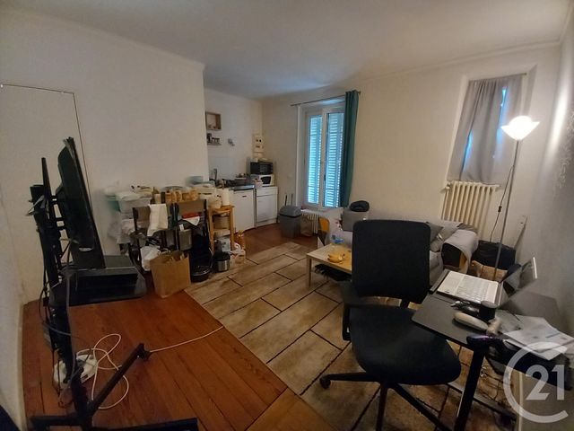 Afficher la photo en grand Immeuble à vendre - 264,23 m2 - Melun - 77 - ILE-DE-FRANCE