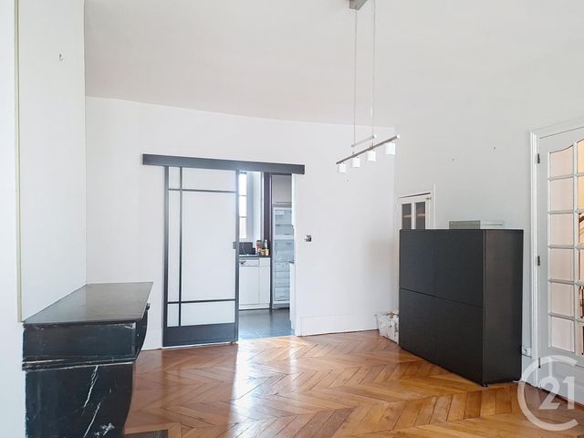 Maison à vendre - 10 pièces - 221,40 m2 - Melun - 77 - ILE-DE-FRANCE