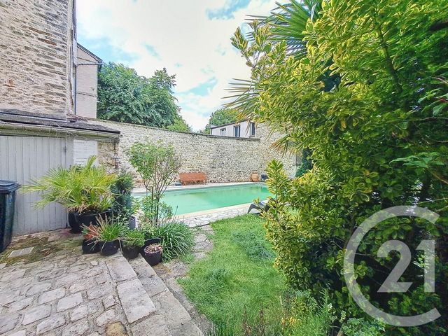 Maison à vendre - 10 pièces - 221,40 m2 - Melun - 77 - ILE-DE-FRANCE
