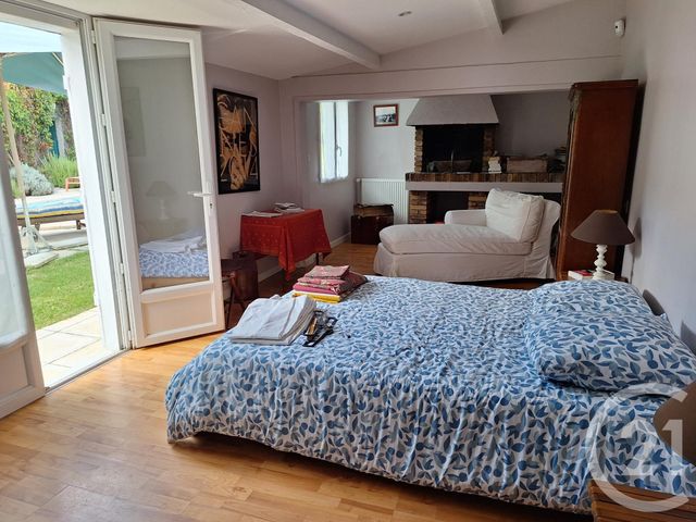 Maison à vendre - 8 pièces - 187 m2 - Melun - 77 - ILE-DE-FRANCE