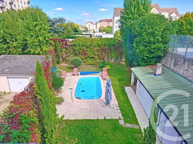 Maison à vendre - 8 pièces - 187 m2 - Melun - 77 - ILE-DE-FRANCE