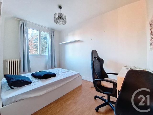 Appartement F3 à vendre - 3 pièces - 56,81 m2 - La Rochette - 77 - ILE-DE-FRANCE