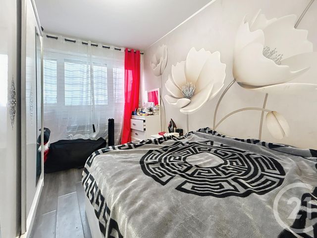 Appartement F2 &agrave; vendre - 2 pi&egrave;ces - 47 m2 - Melun - 77 - ILE-DE-FRANCE