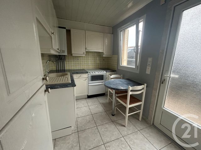 Appartement F2 à vendre - 2 pièces - 40,63 m2 - Melun - 77 - ILE-DE-FRANCE