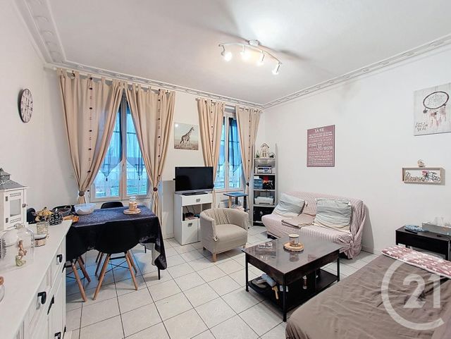 Appartement F2 à vendre - 2 pièces - 40 m2 - Chartrettes - 77 - ILE-DE-FRANCE
