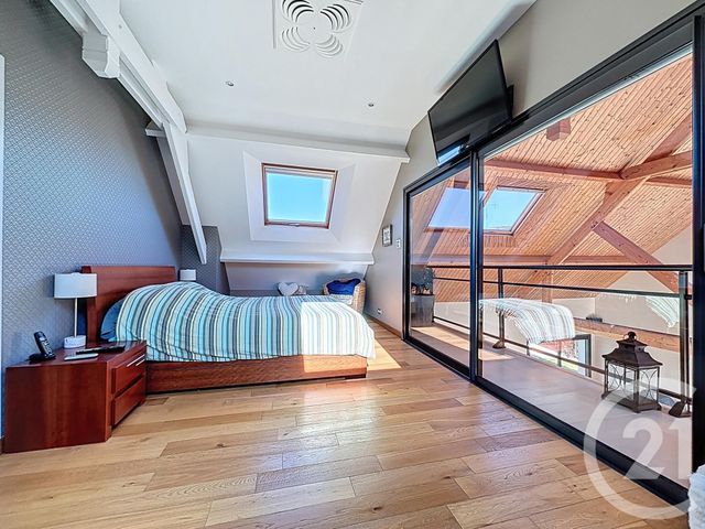 Maison à vendre - 11 pièces - 380,25 m2 - Vaux Le Penil - 77 - ILE-DE-FRANCE