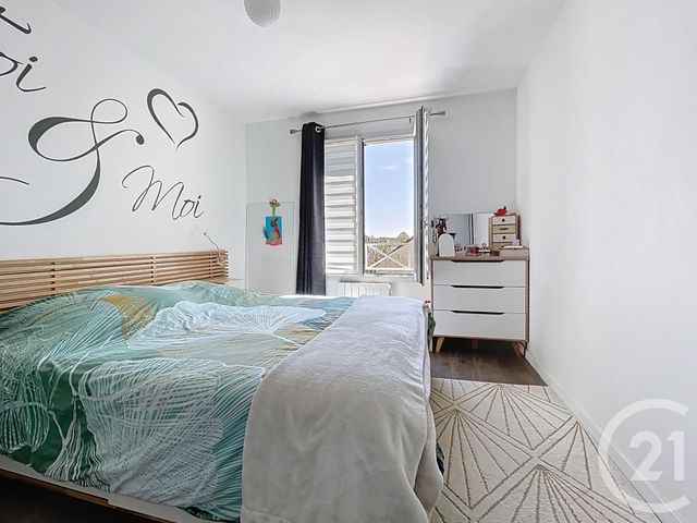 Maison à vendre - 6 pièces - 113,92 m2 - Vaux Le Penil - 77 - ILE-DE-FRANCE