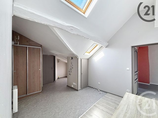 Appartement F2 à louer - 2 pièces - 34 m2 - Melun - 77 - ILE-DE-FRANCE