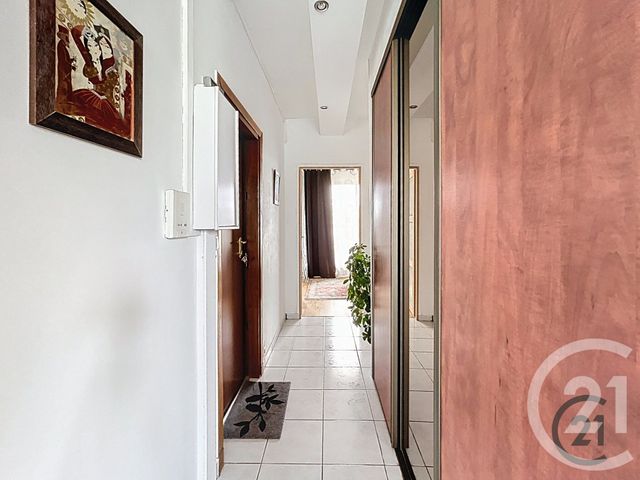 Appartement F2 bis &agrave; vendre - 3 pi&egrave;ces - 49,01 m2 - Melun - 77 - ILE-DE-FRANCE