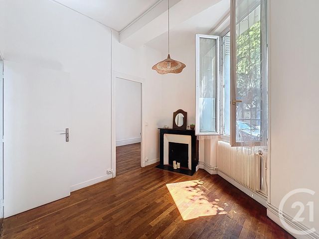 Afficher la photo en grand Appartement F2 bis à vendre - 2 pièces - 42,19 m2 - Melun - 77 - ILE-DE-FRANCE