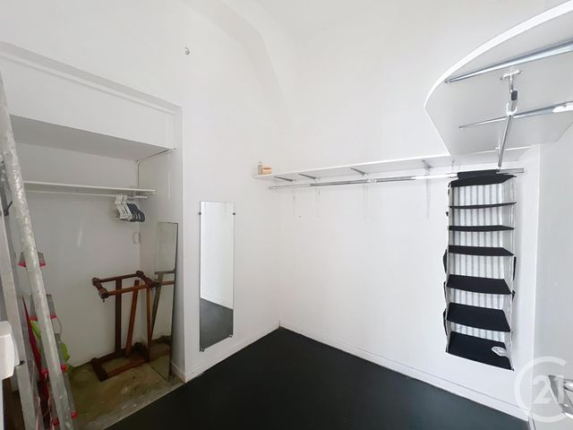 Afficher la photo en grand Appartement F2 bis à vendre - 2 pièces - 42,19 m2 - Melun - 77 - ILE-DE-FRANCE