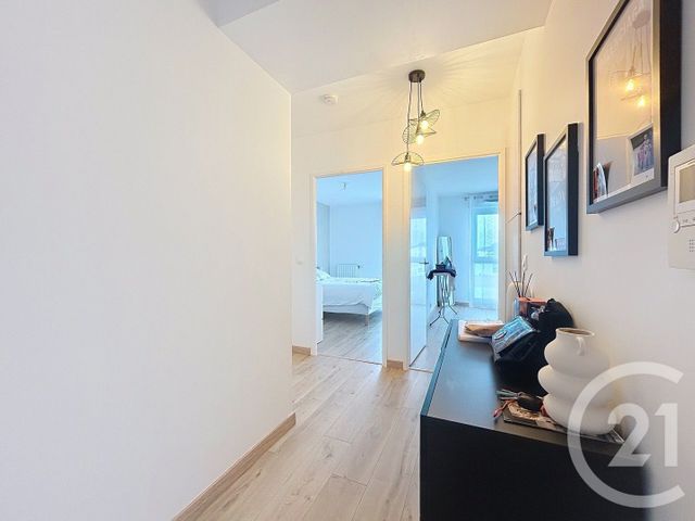 Appartement F3 &agrave; vendre - 3 pi&egrave;ces - 55 m2 - Melun - 77 - ILE-DE-FRANCE