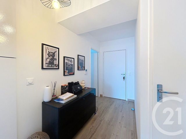 Appartement F3 &agrave; vendre - 3 pi&egrave;ces - 55 m2 - Melun - 77 - ILE-DE-FRANCE