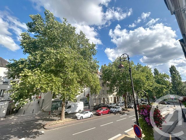 Afficher la photo en grand Appartement F2 à vendre - 2 pièces - 43,25 m2 - Melun - 77 - ILE-DE-FRANCE