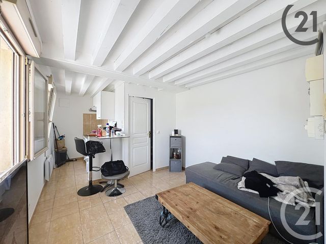 Appartement F2 à louer - 2 pièces - 28 m2 - Lieusaint - 77 - ILE-DE-FRANCE