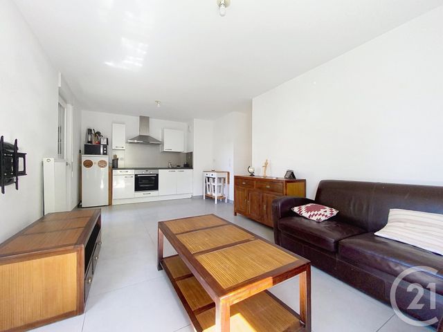 Appartement F3 à vendre - 3 pièces - 57,04 m2 - Melun - 77 - ILE-DE-FRANCE