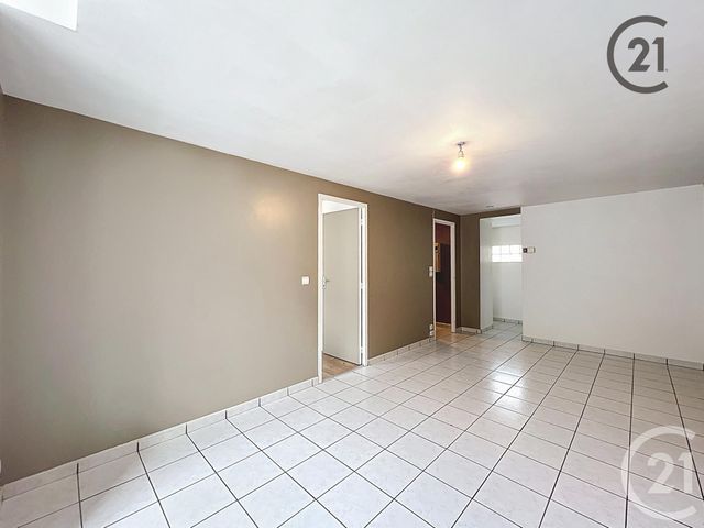 Appartement F2 à louer MELUN