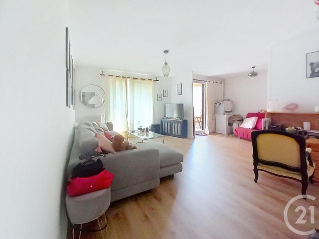 Appartement F3 à vendre - 3 pièces - 62,68 m2 - Melun - 77 - ILE-DE-FRANCE