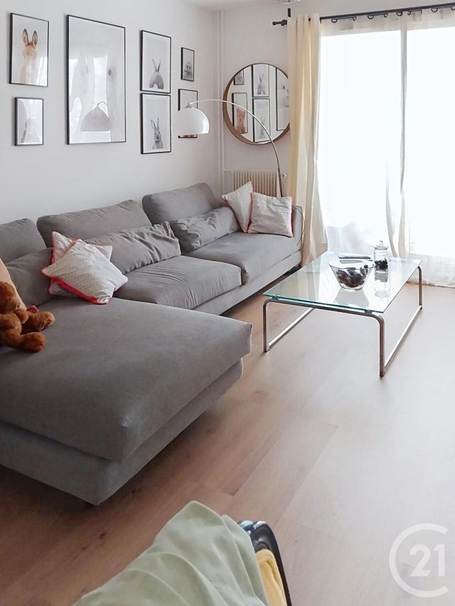 Afficher la photo en grand Appartement F3 à vendre - 3 pièces - 62,68 m2 - Melun - 77 - ILE-DE-FRANCE