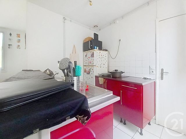 Afficher la photo en grand Appartement F2 à vendre - 2 pièces - 38 m2 - Melun - 77 - ILE-DE-FRANCE