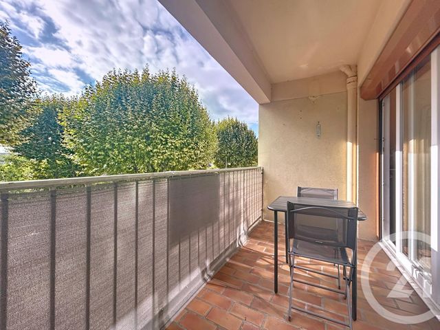 Appartement F3 à vendre - 3 pièces - 59,85 m2 - Melun - 77 - ILE-DE-FRANCE