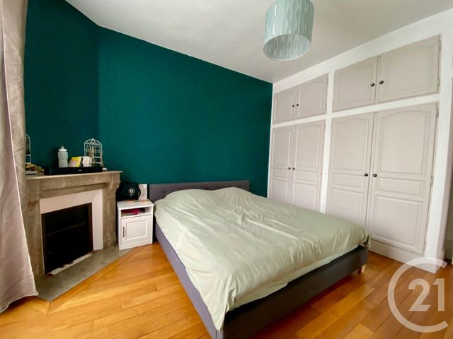 Maison à vendre - 6 pièces - 148 m2 - Melun - 77 - ILE-DE-FRANCE