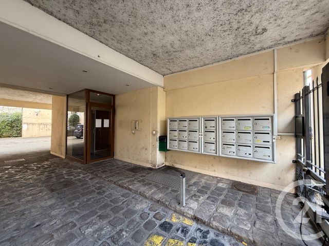 Appartement F2 à vendre - 2 pièces - 50,81 m2 - Melun - 77 - ILE-DE-FRANCE