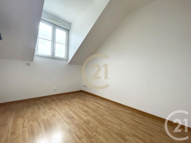 Appartement F3 à louer - 3 pièces - 67,50 m2 - Melun - 77 - ILE-DE-FRANCE