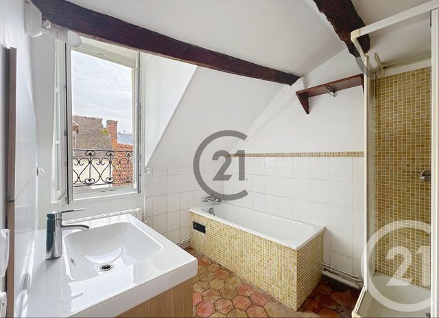 Appartement F2 &agrave; louer - 2 pi&egrave;ces - 54,39 m2 - Melun - 77 - ILE-DE-FRANCE