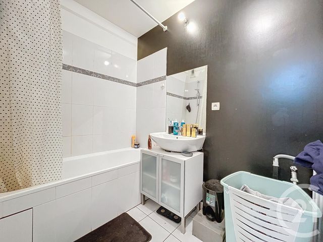 Appartement F4 à vendre - 4 pièces - 85,04 m2 - Dammarie Les Lys - 77 - ILE-DE-FRANCE