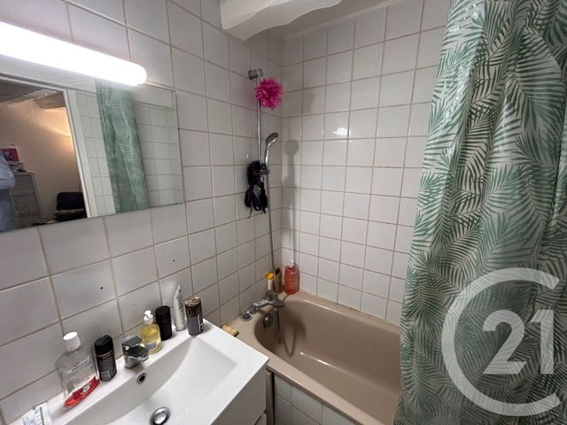 Appartement F1 à vendre - 1 pièce - 23 m2 - Le Chatelet En Brie - 77 - ILE-DE-FRANCE