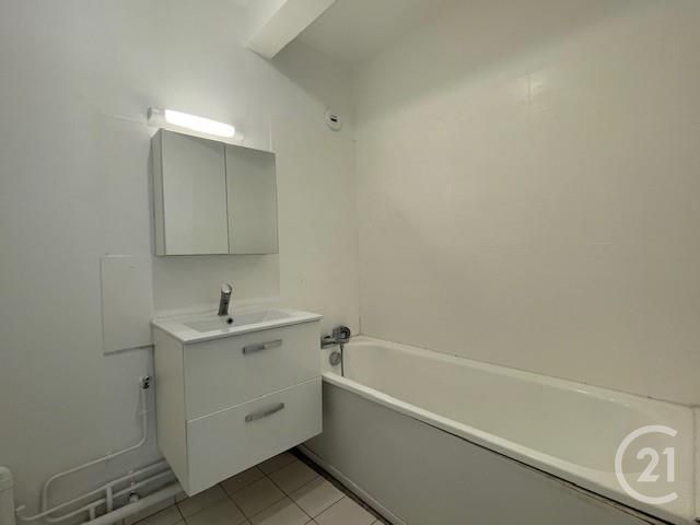 Appartement F2 à vendre - 2 pièces - 51,84 m2 - Melun - 77 - ILE-DE-FRANCE