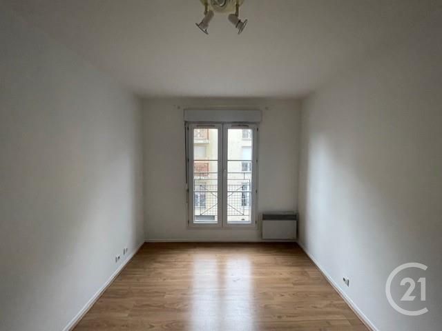Appartement F2 à vendre - 2 pièces - 51,84 m2 - Melun - 77 - ILE-DE-FRANCE