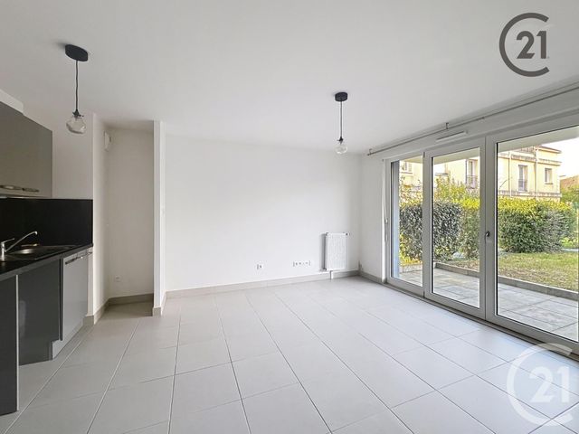 Appartement F2 à louer MELUN