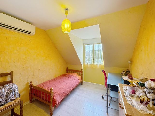 Maison à vendre - 6 pièces - 110 m2 - Vaux Le Penil - 77 - ILE-DE-FRANCE