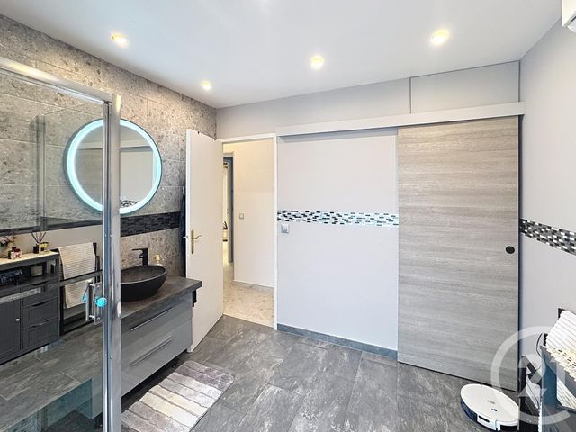 Maison à vendre - 6 pièces - 110 m2 - Vaux Le Penil - 77 - ILE-DE-FRANCE