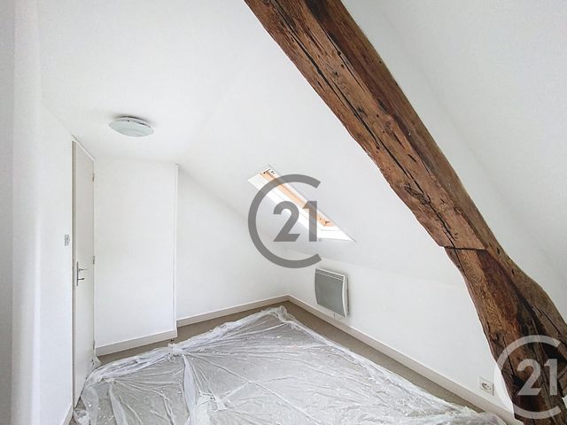 Appartement Duplex &agrave; louer - 4 pi&egrave;ces - 63,88 m2 - Le Mee Sur Seine - 77 - ILE-DE-FRANCE