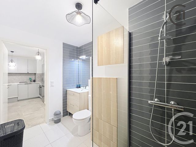 Appartement F2 à louer - 2 pièces - 40,60 m2 - Dammarie Les Lys - 77 - ILE-DE-FRANCE