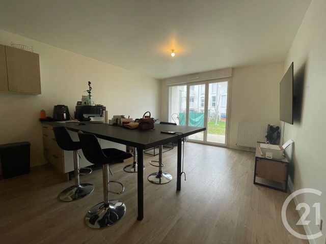 Appartement F3 à vendre - 3 pièces - 61 m2 - Melun - 77 - ILE-DE-FRANCE
