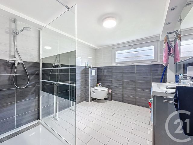 Afficher la photo en grand Maison à vendre - 5 pièces - 130,70 m2 - Livry Sur Seine - 77 - ILE-DE-FRANCE