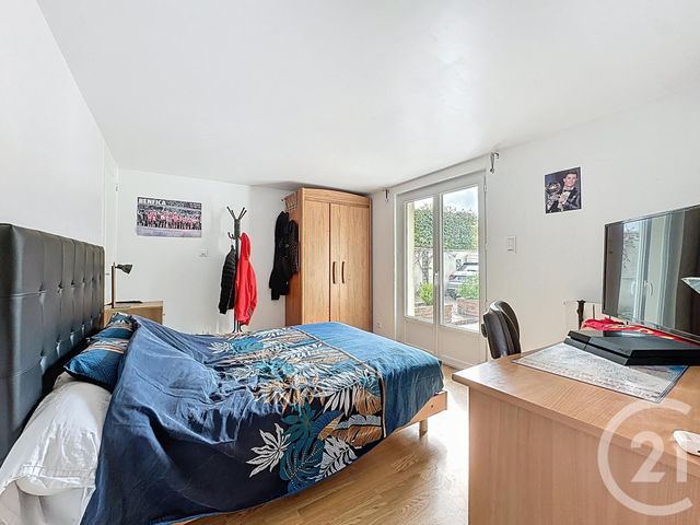 Afficher la photo en grand Maison à vendre - 5 pièces - 130,70 m2 - Livry Sur Seine - 77 - ILE-DE-FRANCE